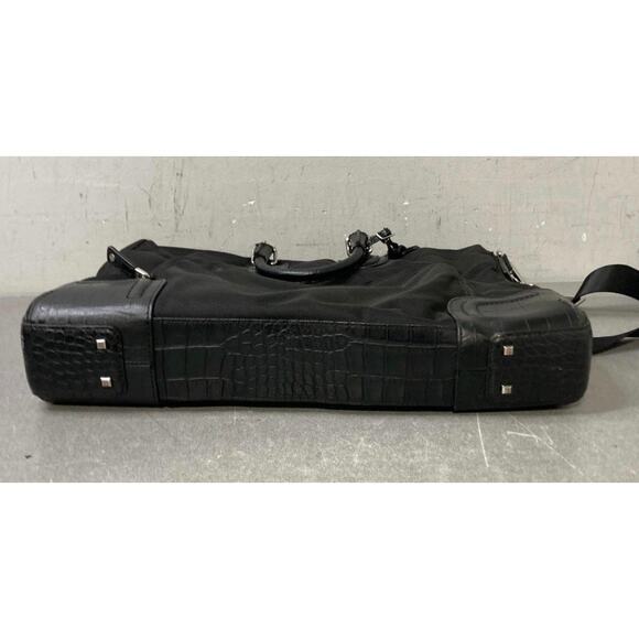 Women's Tumi Georgetown
73223D Healy Laptop Attache
Alligator Embossed Leather - Picture 12 of 16